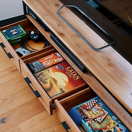 Montanas - Luxuswohnung Mit Kamin - Nahe Caumasee & Talstation Flims Esterno foto